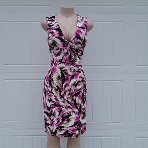 BRAND NEW ENREVELRY V-NECK HIDDEN ZIPPER CLOSURE SHEATH DRESS